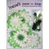 Zestaw papierowych kwiatków (20+10+10) białe z zielonym